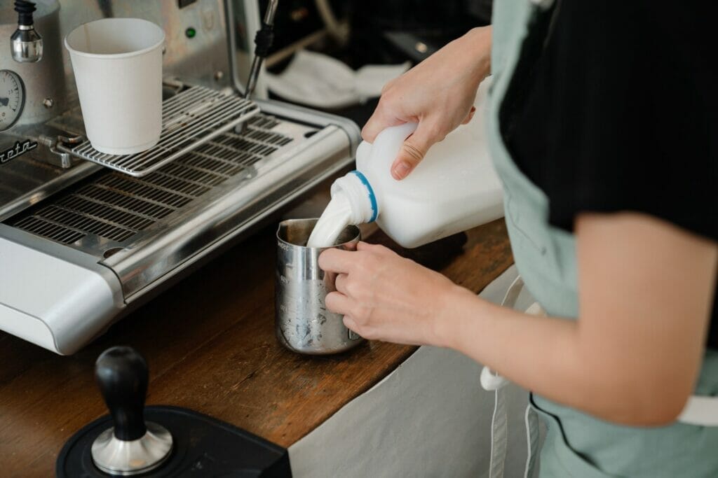 Does Milk In Coffee Taste Better Than Heavy Cream?